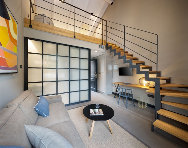 Deluxe Double Attic room