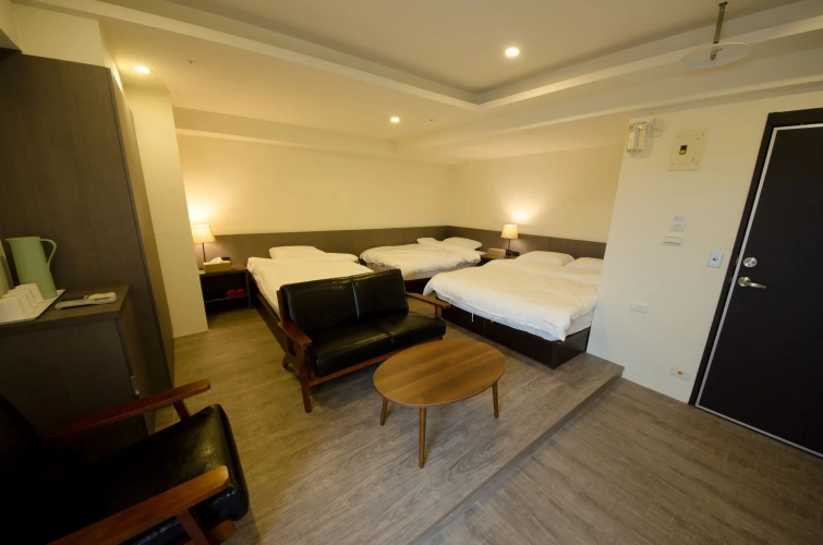 Standard Quadruple room