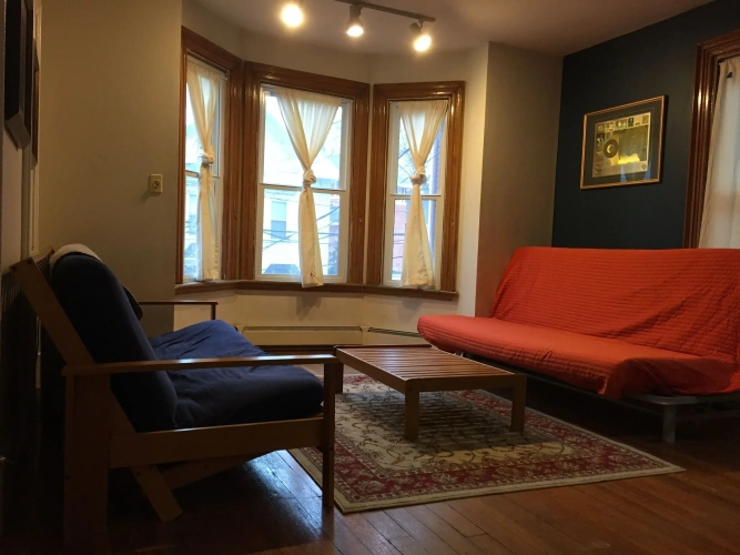 1 Bedroom Apartment