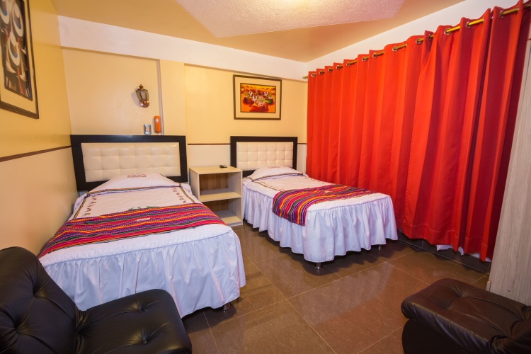Standard Triple room