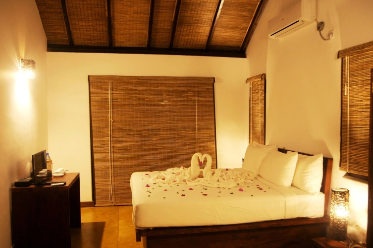 Standard Double room with view