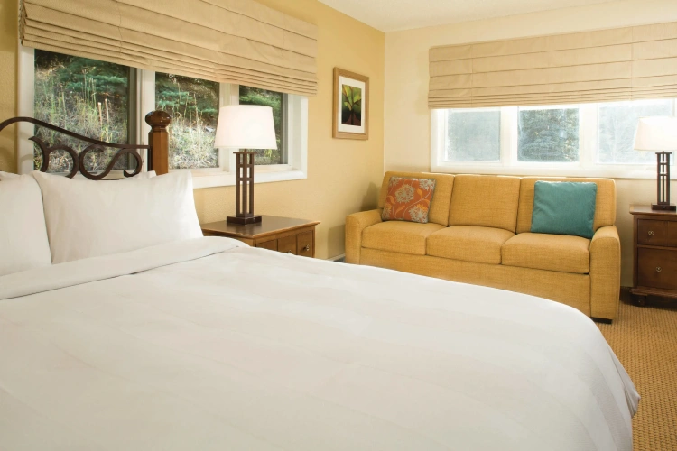 2 Bedrooms Suite