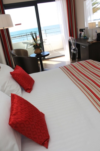 Superior Double room with balcony and with sea view