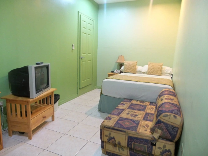 Economy room