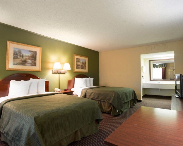 Standard Quadruple room