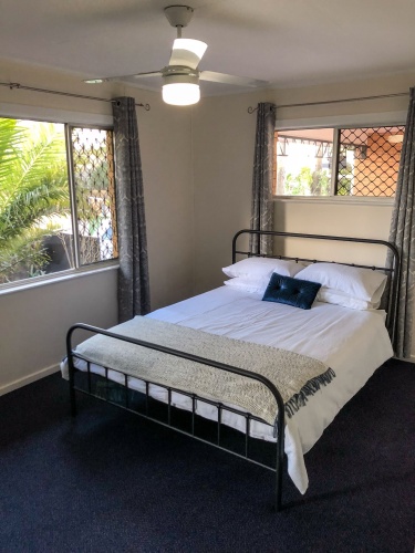 2 Bedrooms Villa