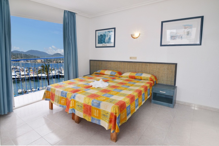 Studio with sea view