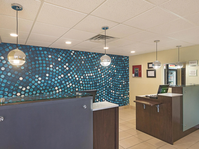 La Quinta Inn & Suites by Wyndham Mathis