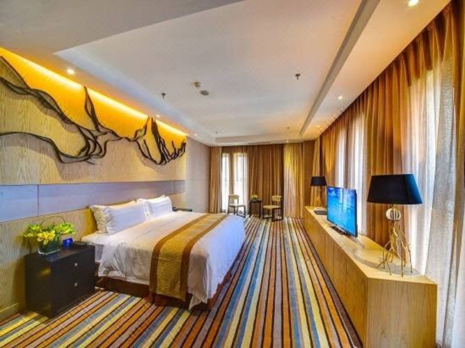 Deluxe Double Suite