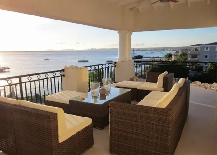 3 Bedrooms Standard Penthouse room oceanfront