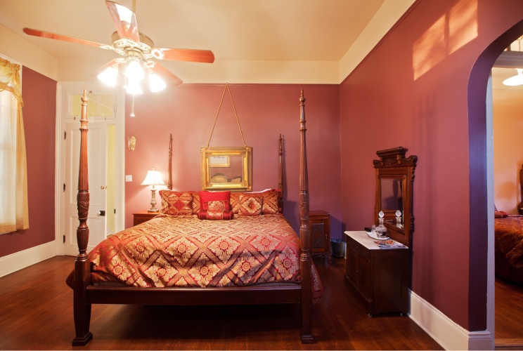 2 Bedrooms Deluxe Suite with balcony
