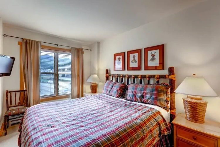 2 Bedrooms Standard room with balcony and with mountain view