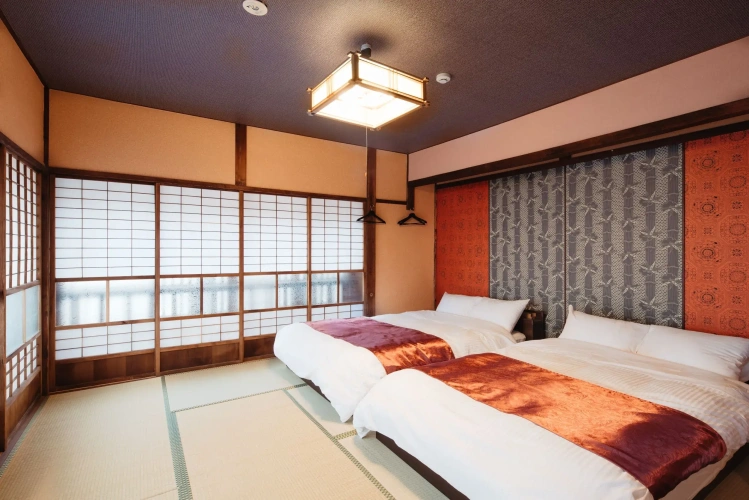 2 Bedrooms Standard Twin Family room