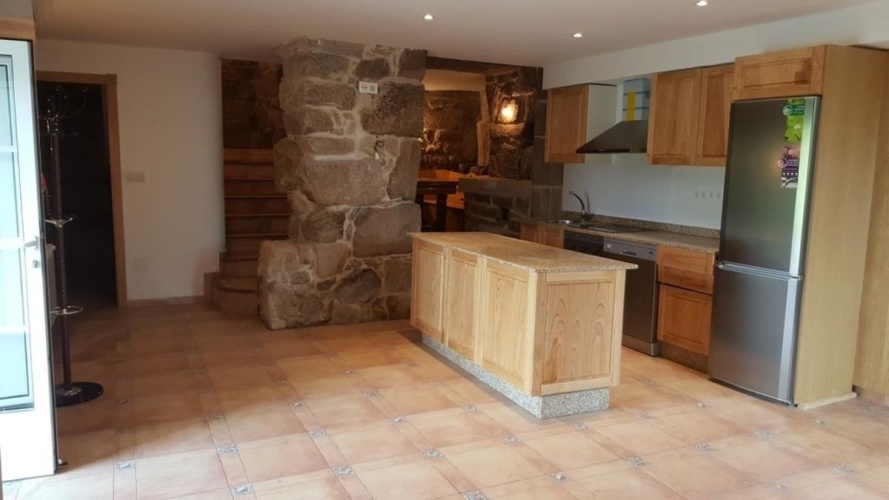 4 Bedrooms Family Cottage with mountain view