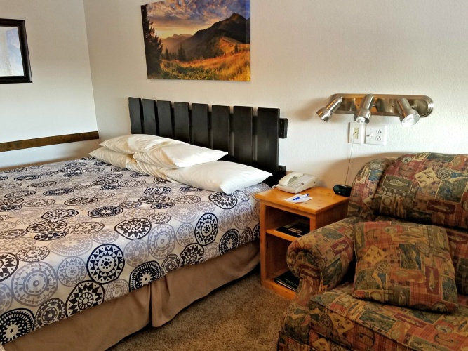 Standard Double Suite