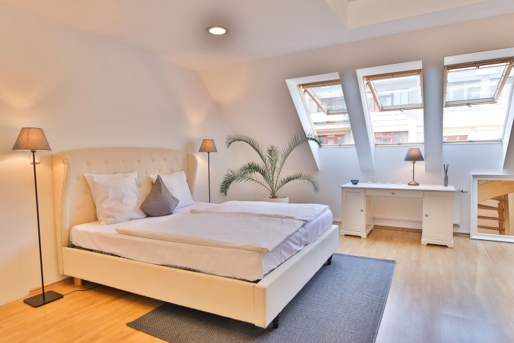 Standard Duplex room with city view