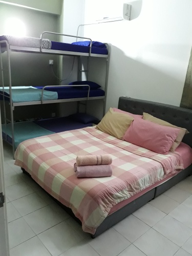 1 Bedroom Apartment