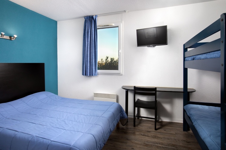 Standard Quadruple room