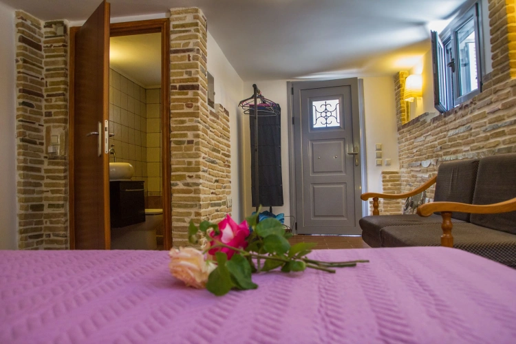4 Bedrooms Villa