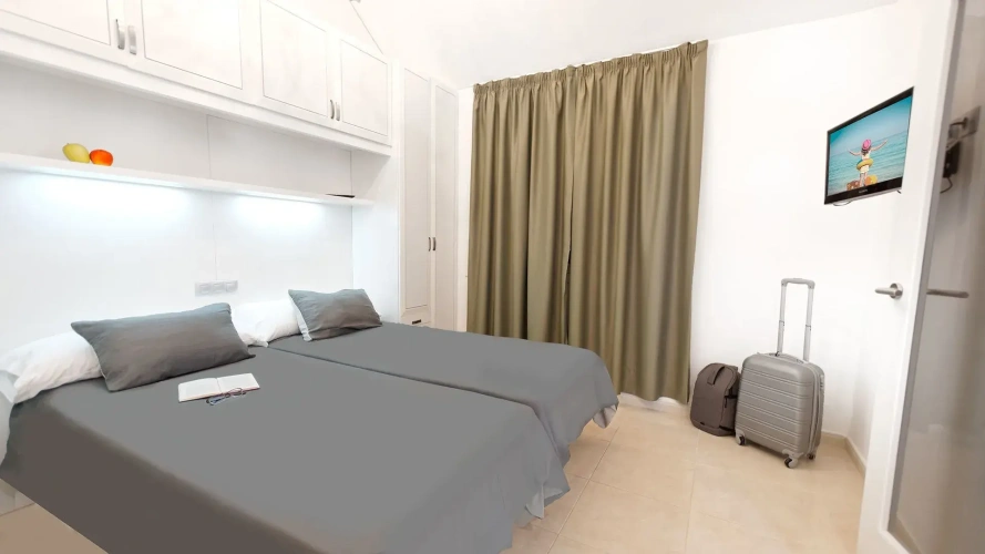 1 Bedroom Twin Bungalow