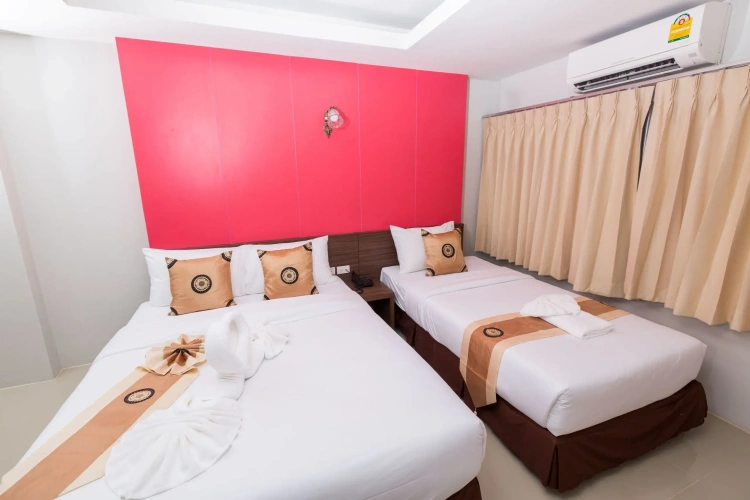 Deluxe Twin room with view