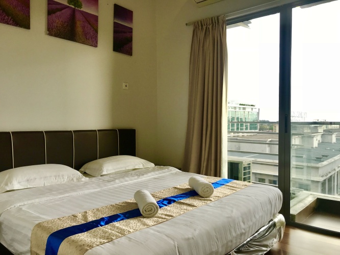 Deluxe Studio with balcony and with city view
