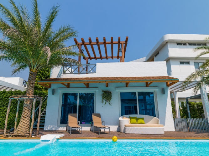 1 Bedroom Double Villa