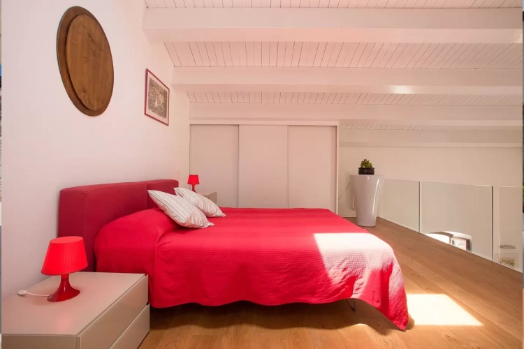 2 Bedrooms Villa