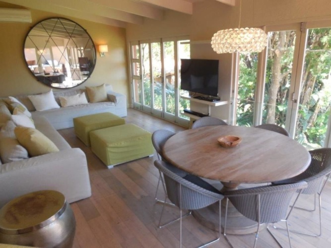 2 Bedrooms Presidential Single Apartment