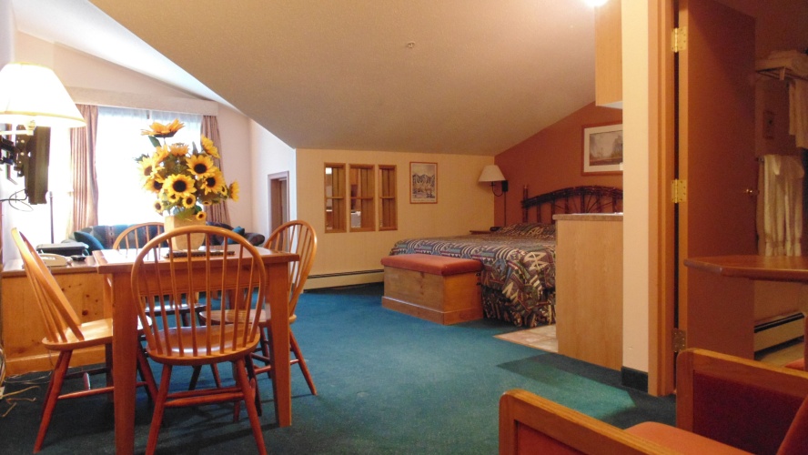 Double Suite