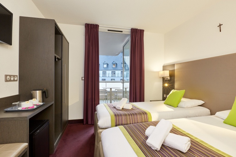 Superior Twin room with balcony