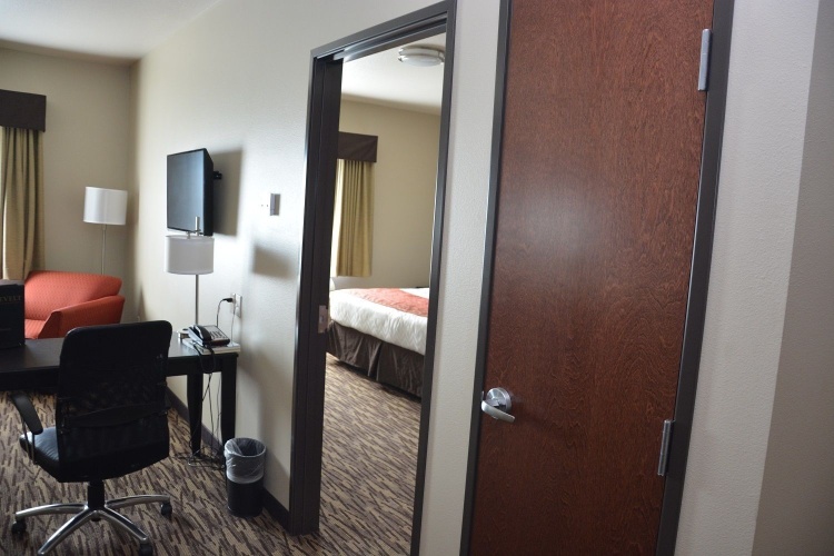 1 Bedroom Luxury Suite