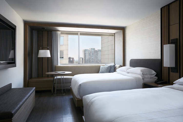 Standard Quadruple Club room