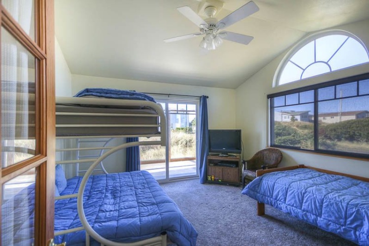 3 Bedrooms Cottage with ocean view