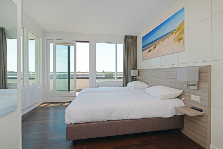 2 Bedrooms Suite with sea view