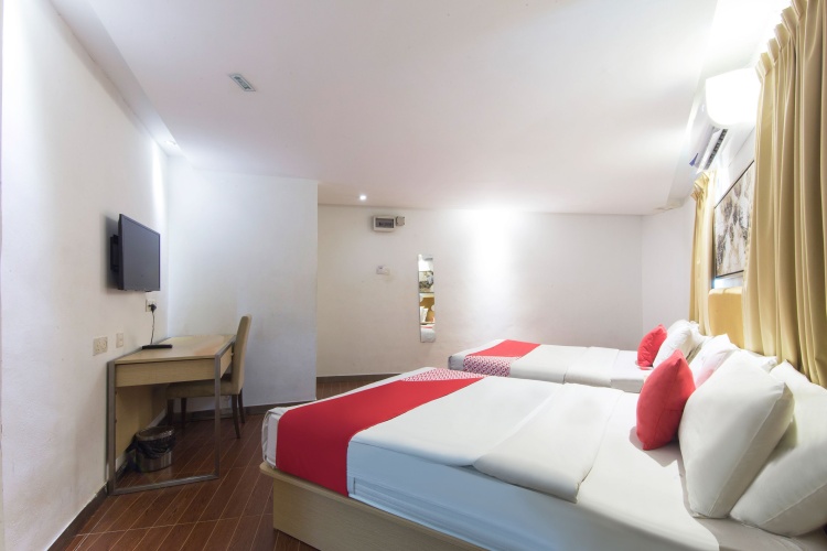 Superior Triple Suite