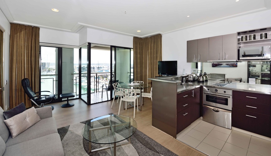 2 Bedrooms Apartment
