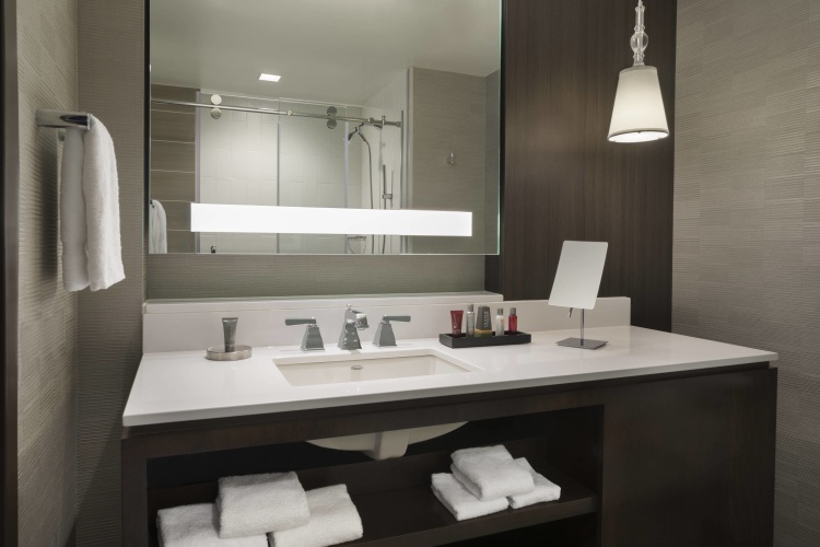 Junior Suite with lake view
