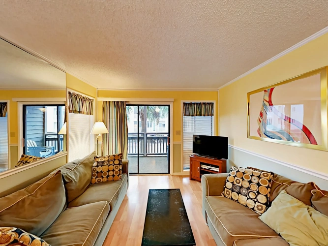 3 Bedrooms Standard room with balcony