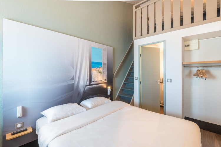Quadruple room