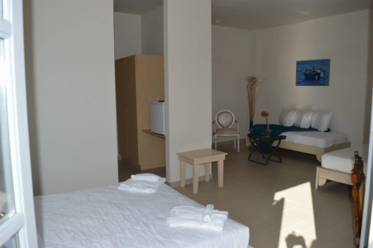 Double Family Suite with partial sea view
