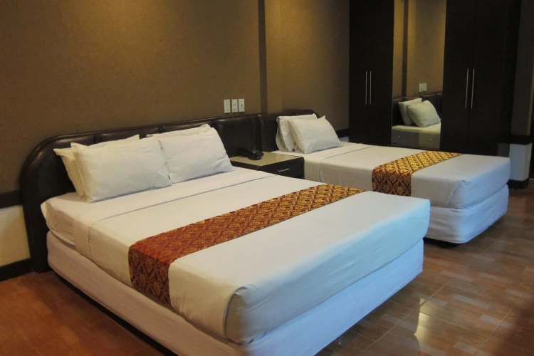Premier room