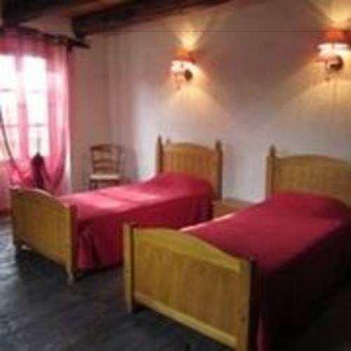 3 Bedrooms Cottage