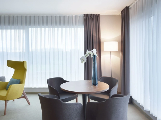 Twin Family Suite