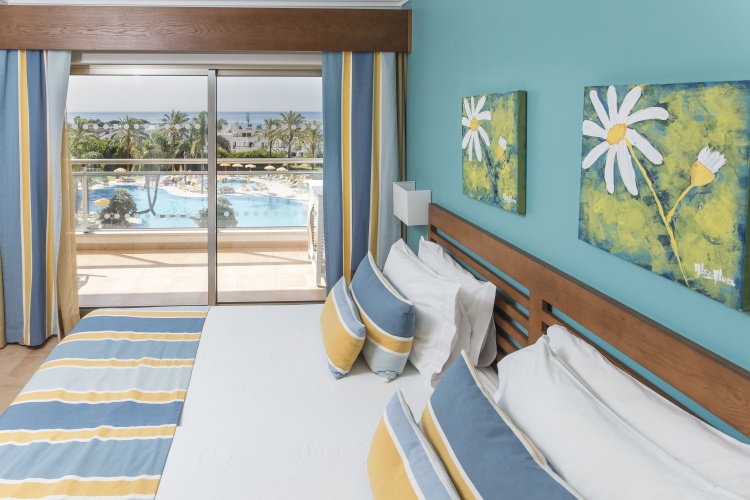 1 Bedroom Superior Twin Apartment with sea view