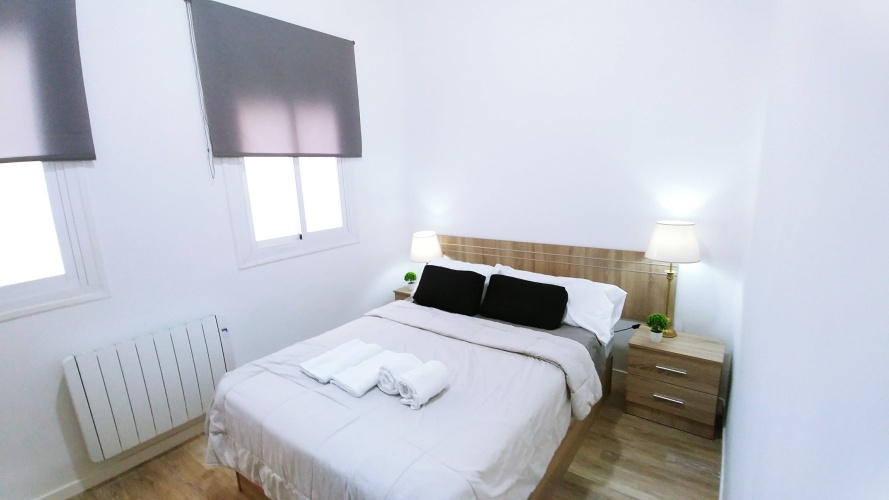 1 Bedroom Apartment