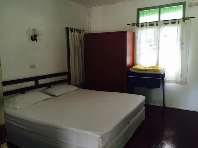 1 Bedroom Bungalow