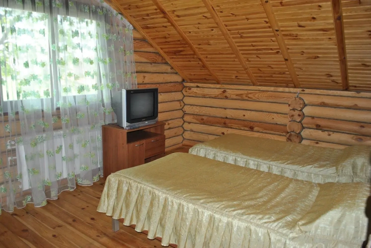 Twin Cottage