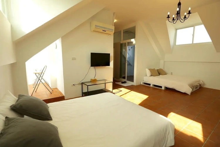 Standard Quadruple Family room