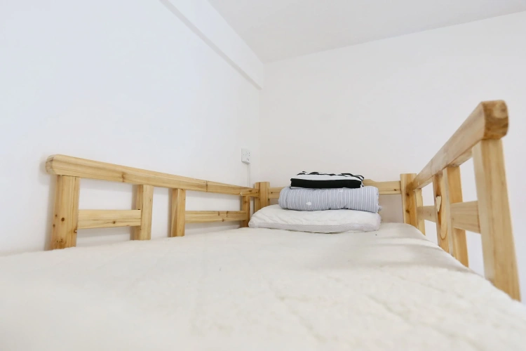 Bed in Dorm (male dorm)